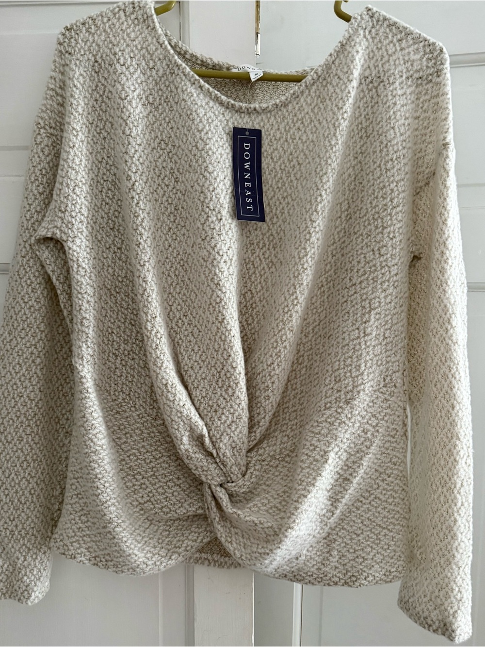 DownEast Neutral Knit Twist Front Pullover in Oatmeal size M new with tags